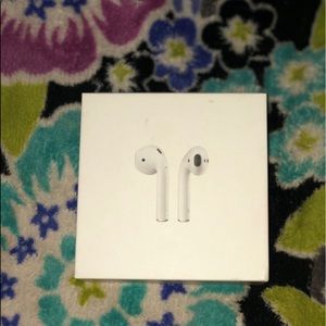 AirPod without charging case